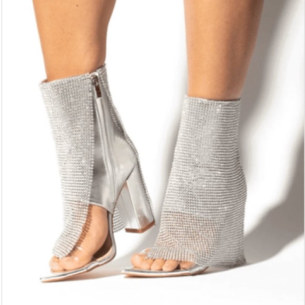 Women’s Silver Bootie